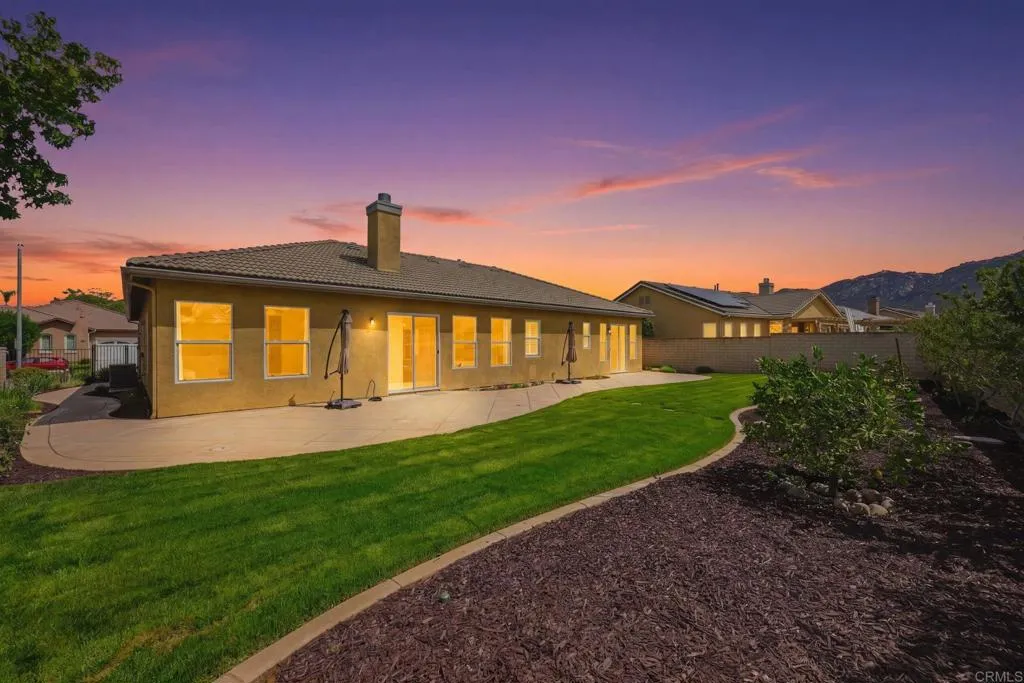 https://cdn.realtyfeed.com/cdn/127/306771886/6b78609268c43761c59fb547c11b6d87.webp