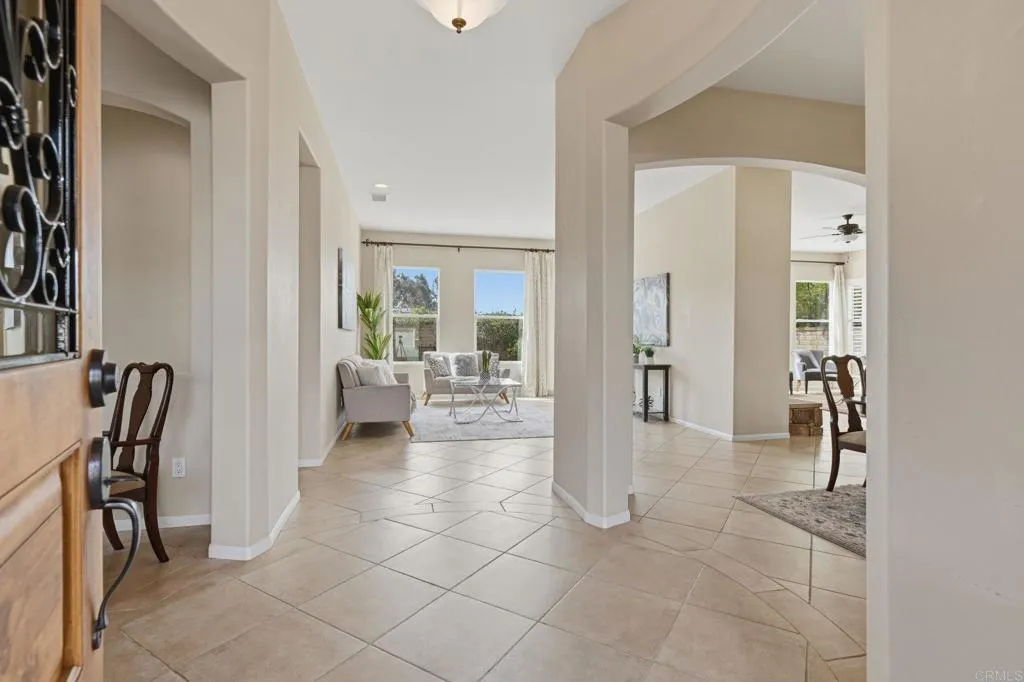 https://cdn.realtyfeed.com/cdn/127/306771886/73cc4bc81ea36798b8378dd5103a34be.webp