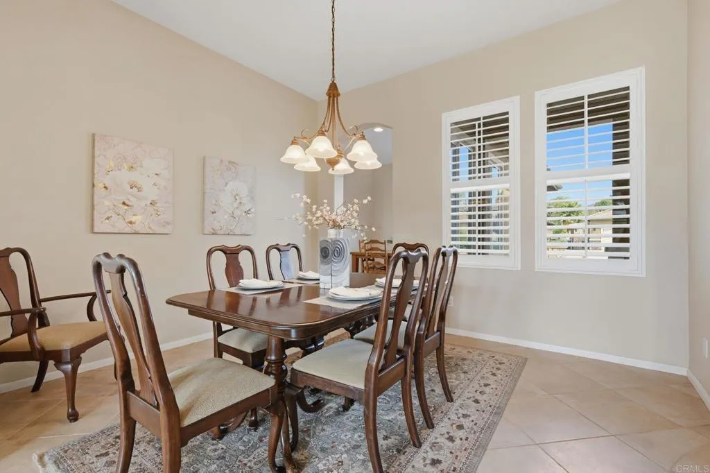 https://cdn.realtyfeed.com/cdn/127/306771886/8a05867eb7eaf165782ce699e3c244f2.webp