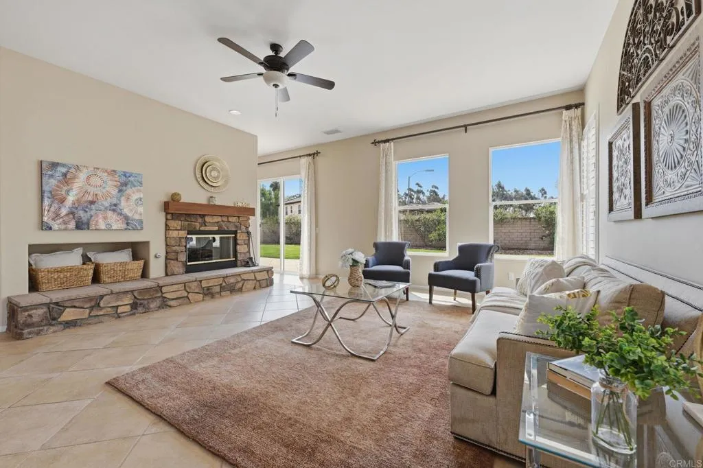 https://cdn.realtyfeed.com/cdn/127/306771886/bdcb571f69547ac04953e24b1b96ebac.webp
