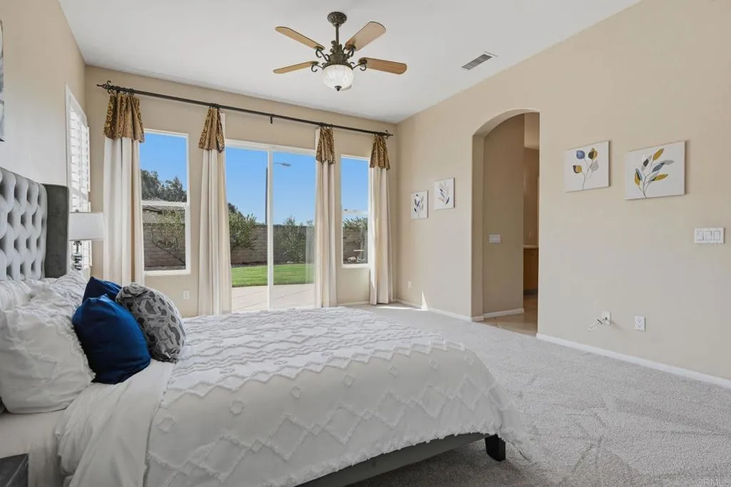 https://cdn.realtyfeed.com/cdn/127/306771886/dbf5ca4774697aebba617352accdb576.webp