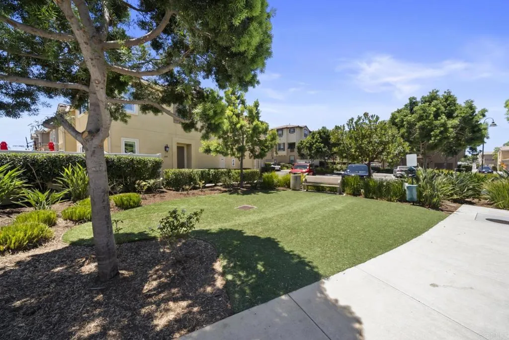 https://cdn.realtyfeed.com/cdn/127/306771890/2fc6b833927d5db0f302ee614352f6e1.webp