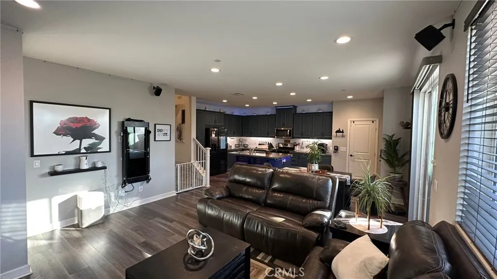 3900 S Oasis Paseo Unit 36, Ontario, CA 91761 - Photo 4 of 36, Ontario, CA