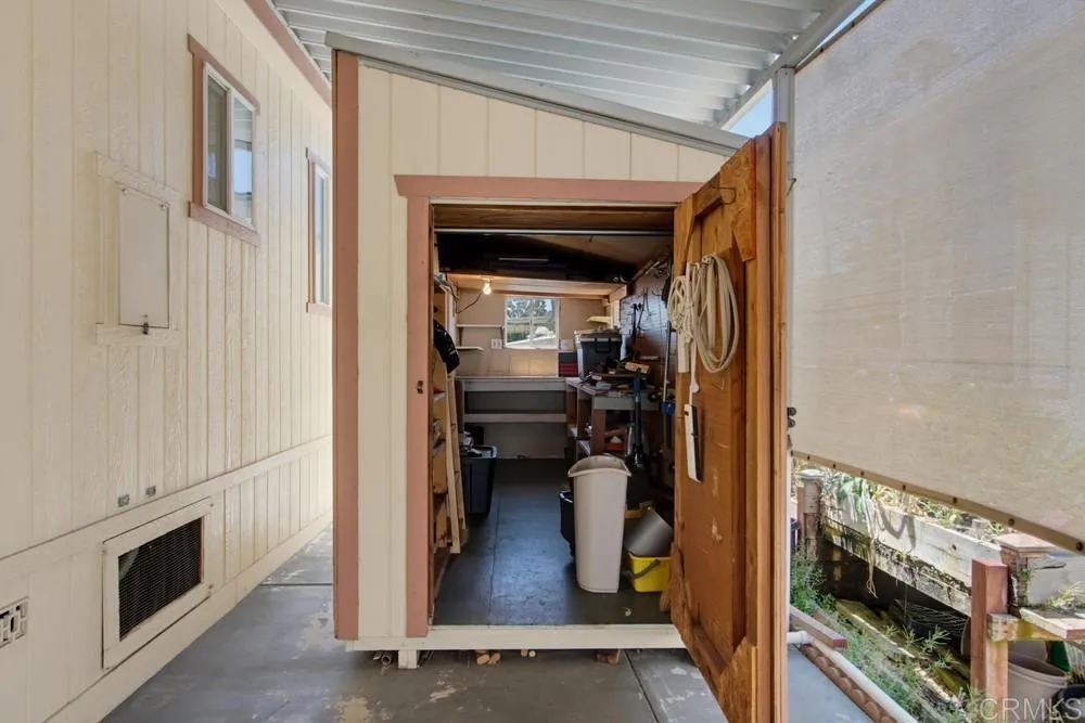 https://cdn.realtyfeed.com/cdn/127/306771975/793cc0488f604271b0e0f054a3a9f554.webp