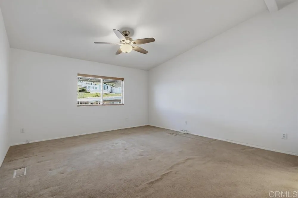 https://cdn.realtyfeed.com/cdn/127/306771975/7ab25cd729acc6439aabbf90f5d33014.webp