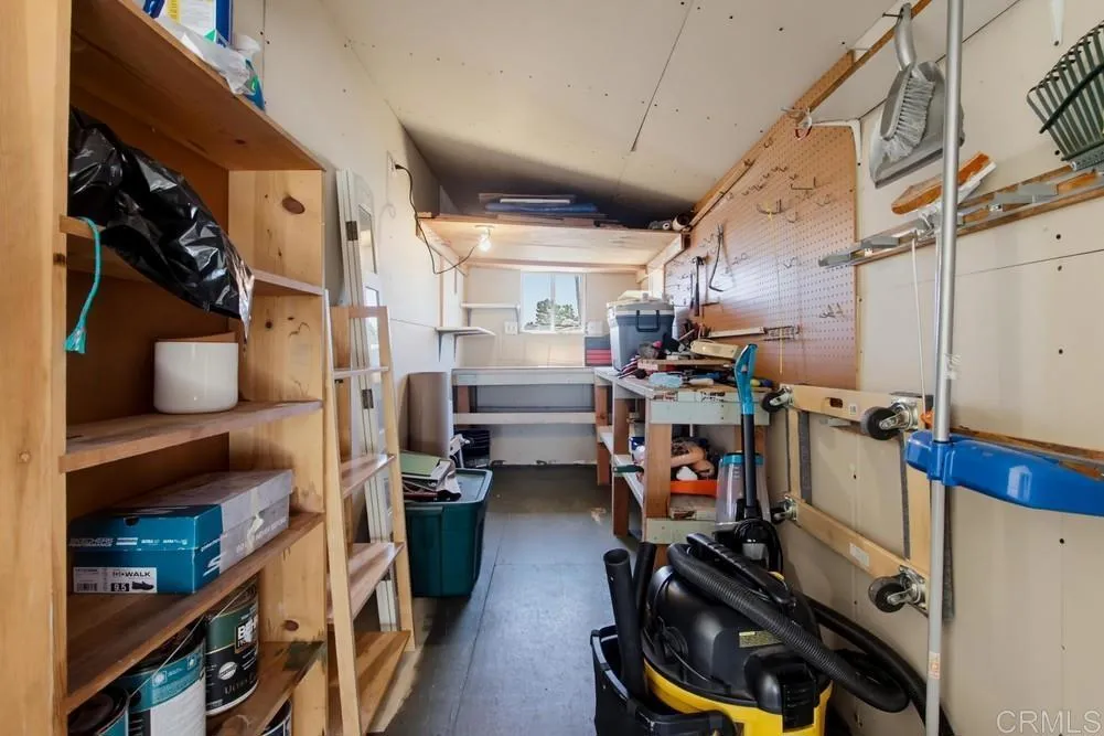 https://cdn.realtyfeed.com/cdn/127/306771975/7b0912725f3541e891d45254640c5b3c.webp