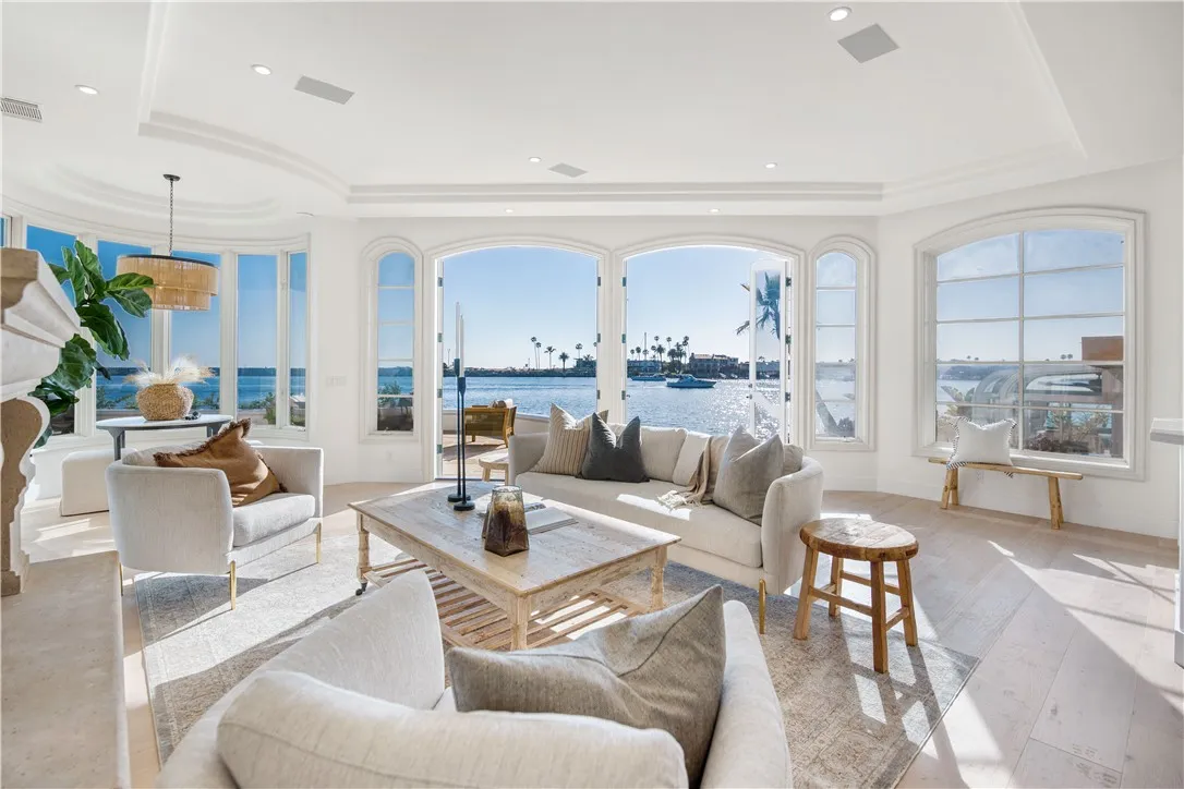 2717 Shell Street, Corona del Mar, CA 92625 - Photo 3 of 32, Corona Del Mar, CA