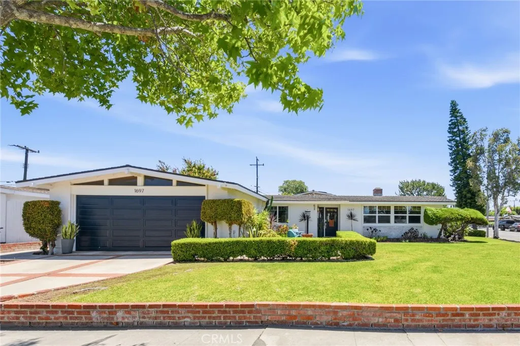 1697 Labrador, Costa Mesa, CA 92626 - Photo 2 of 50, Costa Mesa, CA