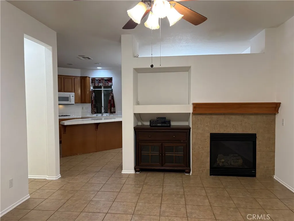 29511 Dana Court, Canyon Country, CA 91387 - Photo 2 of 28, Canyon Country, CA