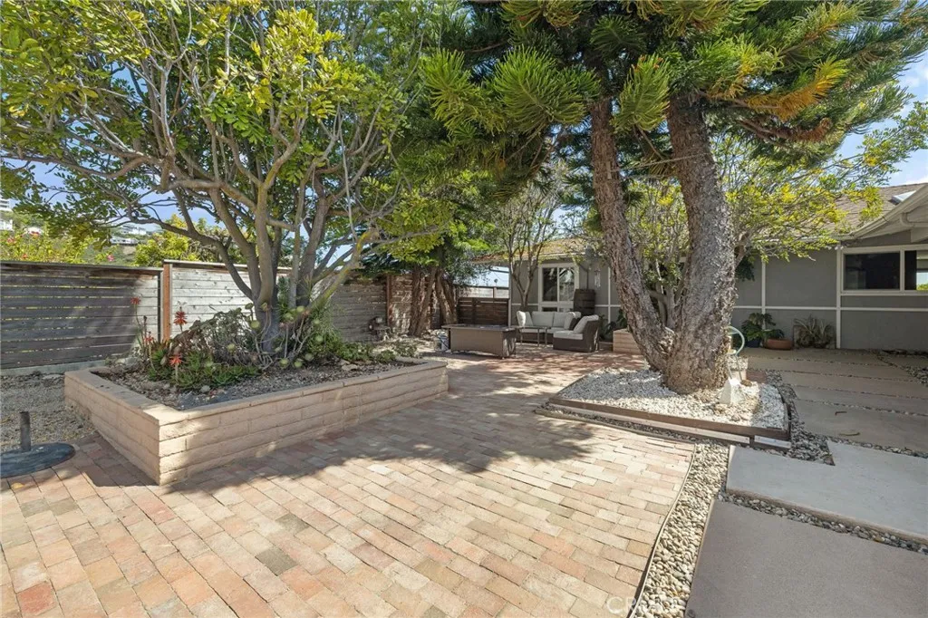 203 Calle Cortez, San Clemente, CA 92672 - Photo 2 of 39, San Clemente, CA