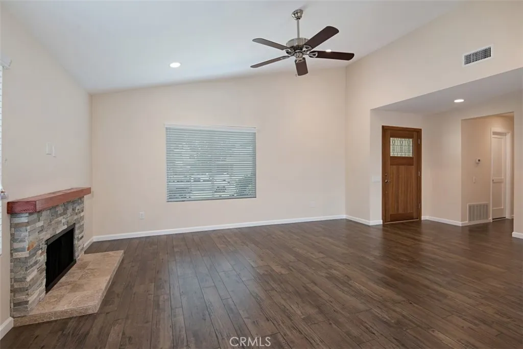 602 Carnation, Placentia, CA 92870 - Photo 4 of 15, Placentia, CA