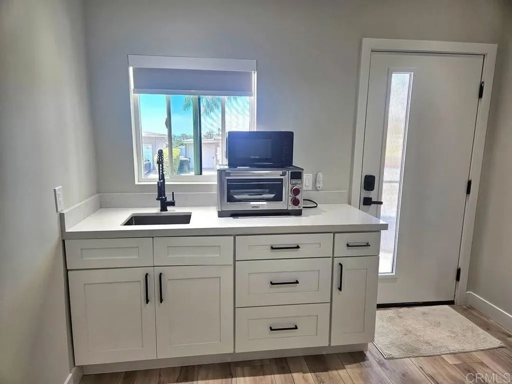 3361 Mcgraw St Adu, San Diego, CA 92117 - Photo 3 of 12, San Diego, CA