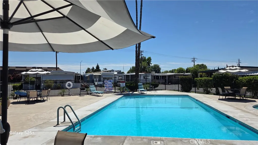 1724 Minnewawa Unit 12, Clovis, CA 93643 - Photo 4 of 22, Clovis, CA
