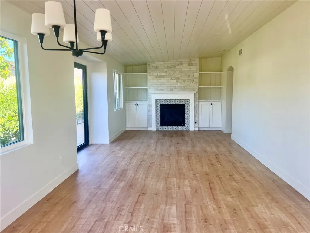 108 Yorktown, Newport Beach, CA 92660 - Photo 5 of 42, Newport Beach, CA