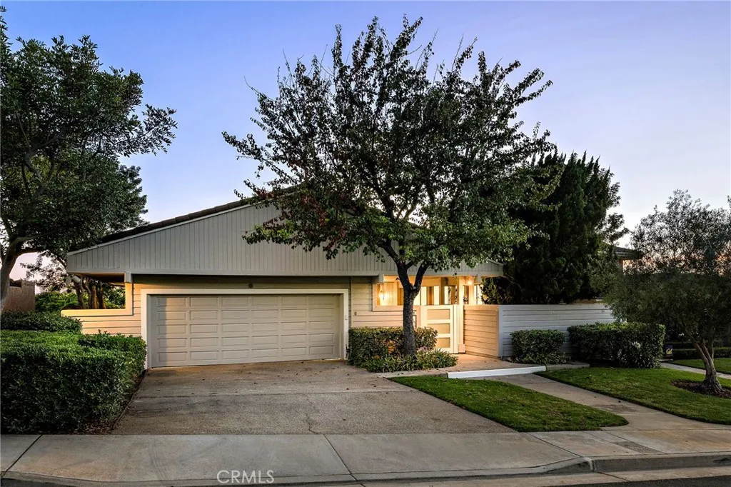 21 Montpellier, Newport Beach, CA 92660 - Main photo, Newport Beach, CA