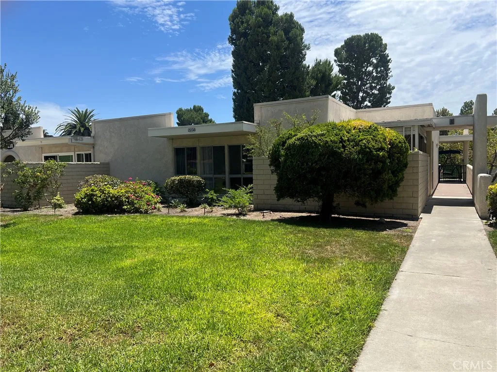 2238 Avenida Sevilla Unit E, Laguna Woods, CA 92637 - Main photo, Laguna Woods, CA