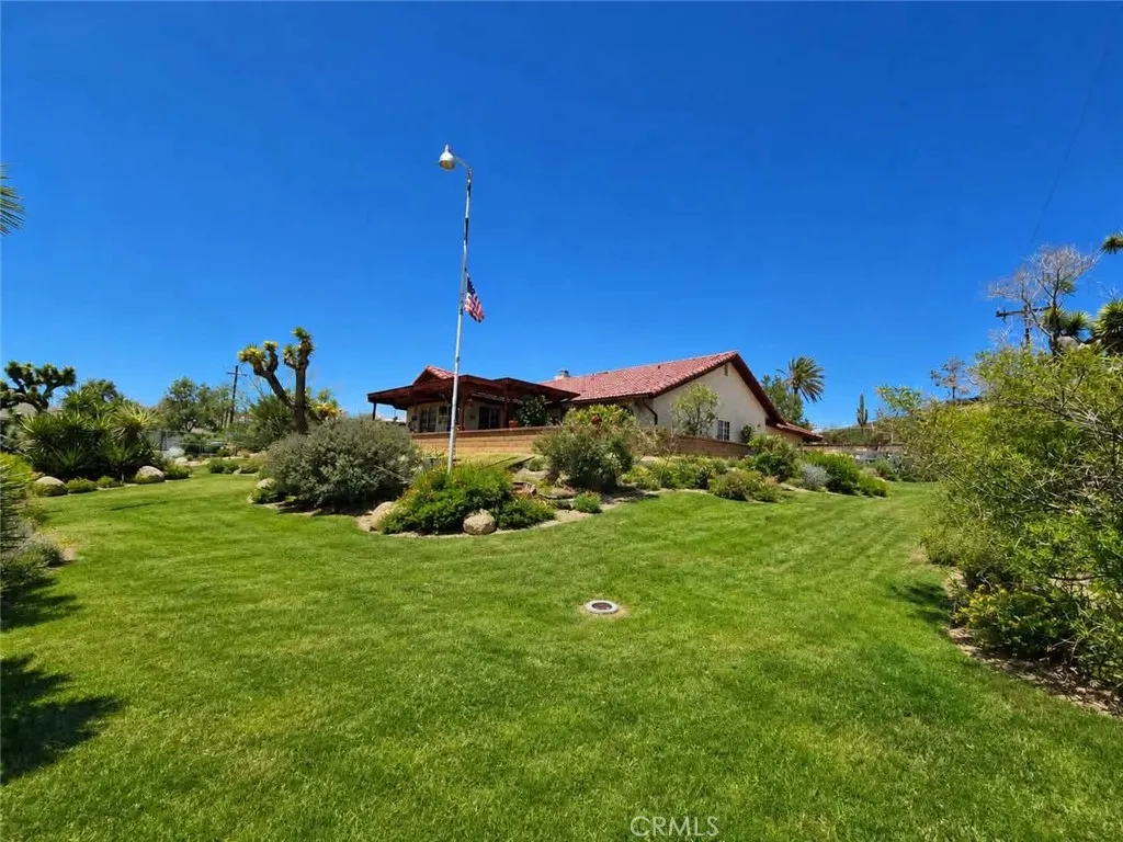 57419 Redondo St, Yucca Valley, CA 92284 - Photo 5 of 24, Yucca Valley, CA