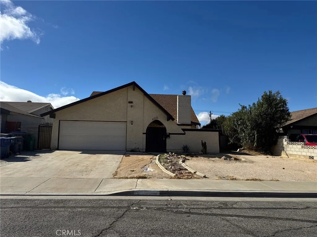 44531 Gillan Avenue, Lancaster, CA 93535 - Photo 2 of 36, Lancaster, CA