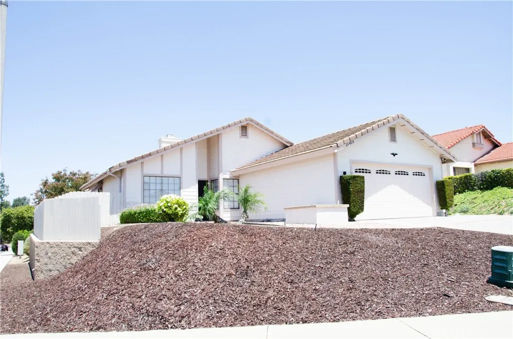 25408 Pistache Court, Murrieta, CA 92563 - Main photo, Murrieta, CA