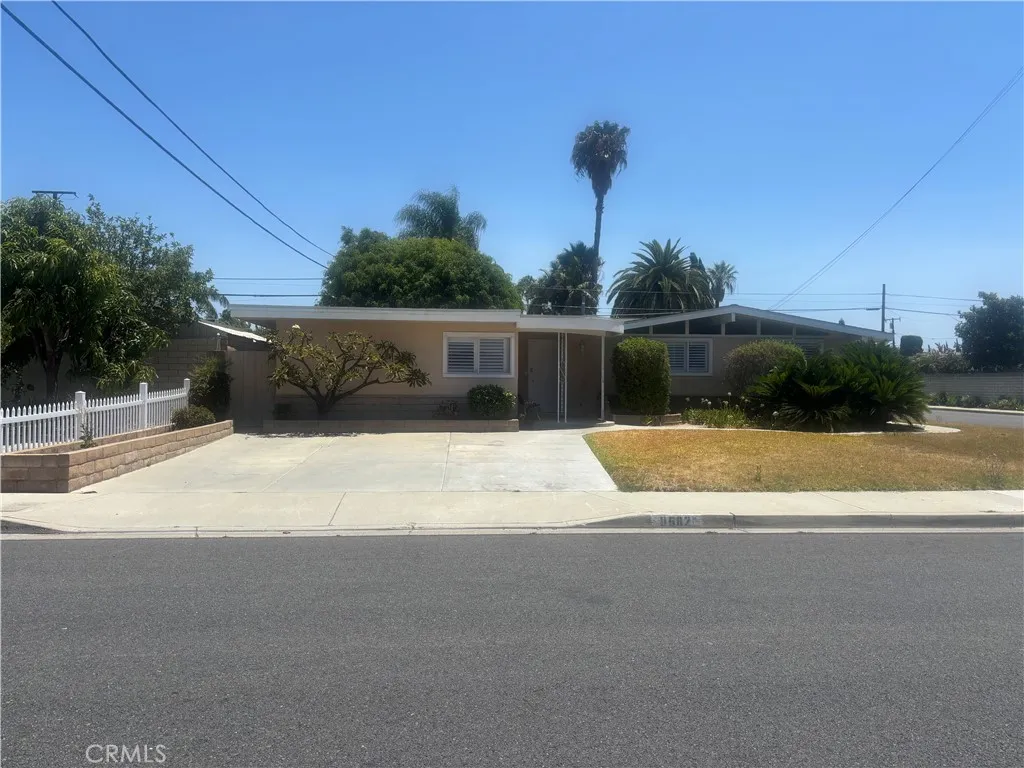 9582 Rosebay, Anaheim, CA 92804 - Main photo, Anaheim, CA