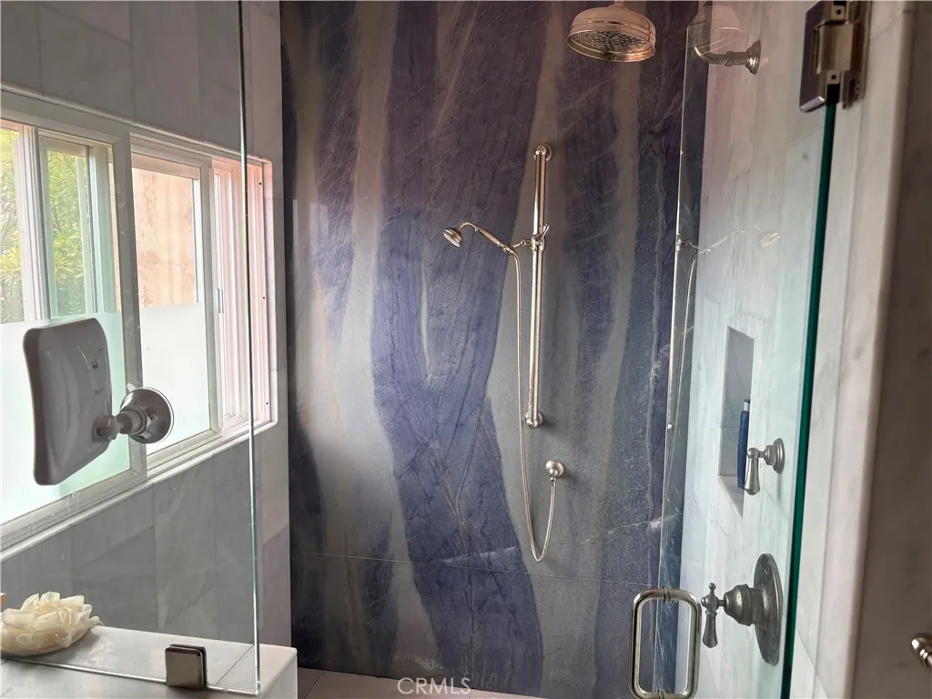 https://cdn.realtyfeed.com/cdn/127/306772096/13cb516260756cbeb18f1c56581a2931.webp
