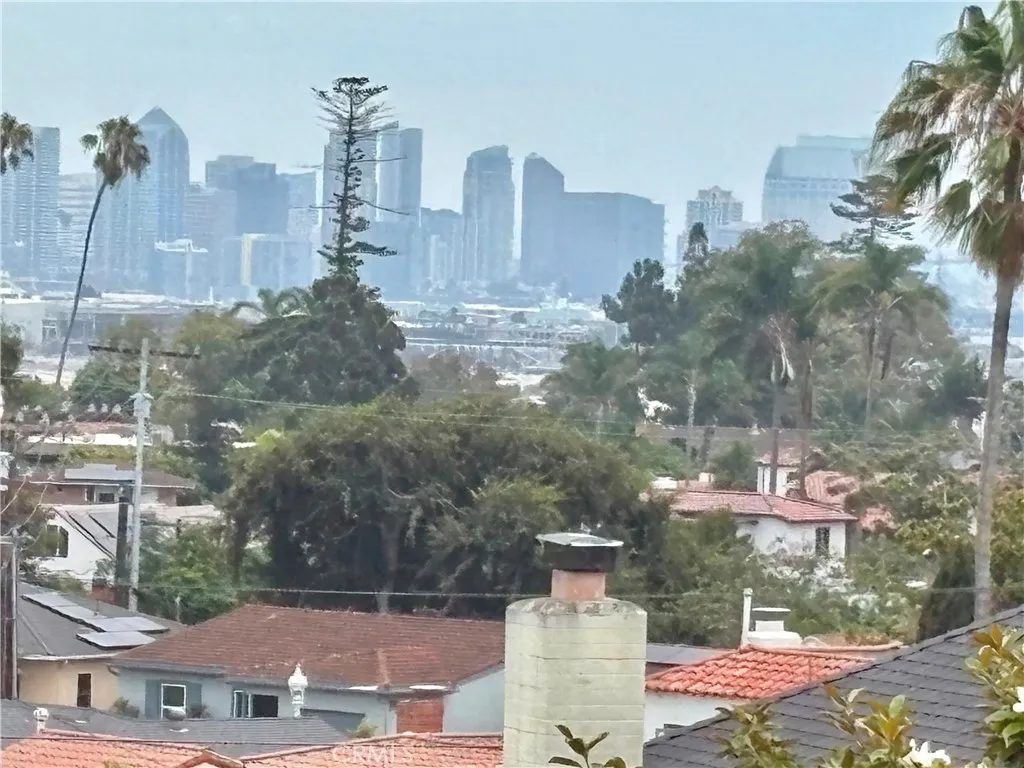 https://cdn.realtyfeed.com/cdn/127/306772096/42c9db67d6947c971b6f41a4e8cc6b0e.webp