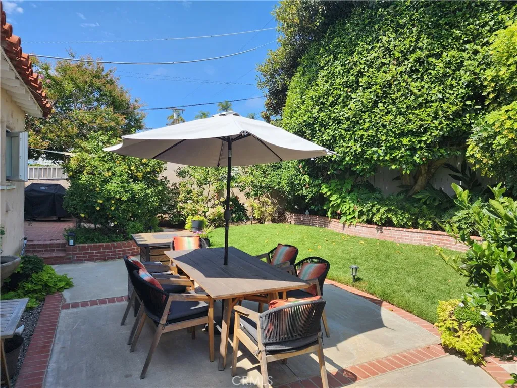 3647 Hyacinth, San Diego, CA 92106 - Photo 2 of 16, San Diego, CA