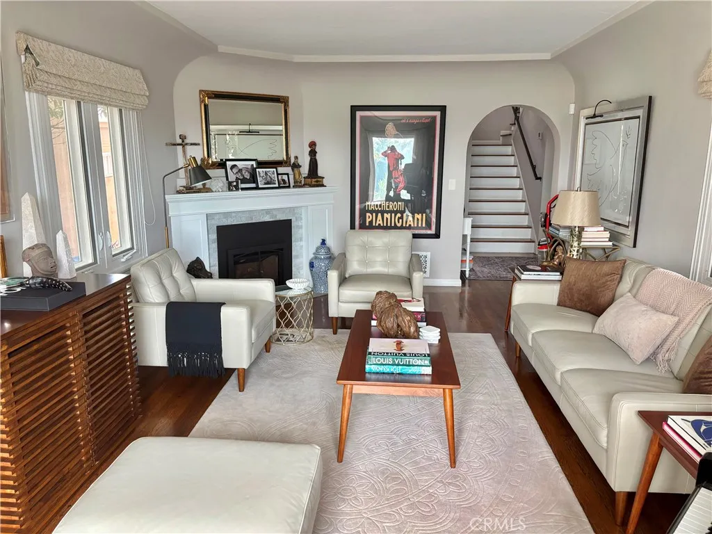 https://cdn.realtyfeed.com/cdn/127/306772096/e8f4f8cf2c8d7e5859a1bcc7ad2c1d2c.webp