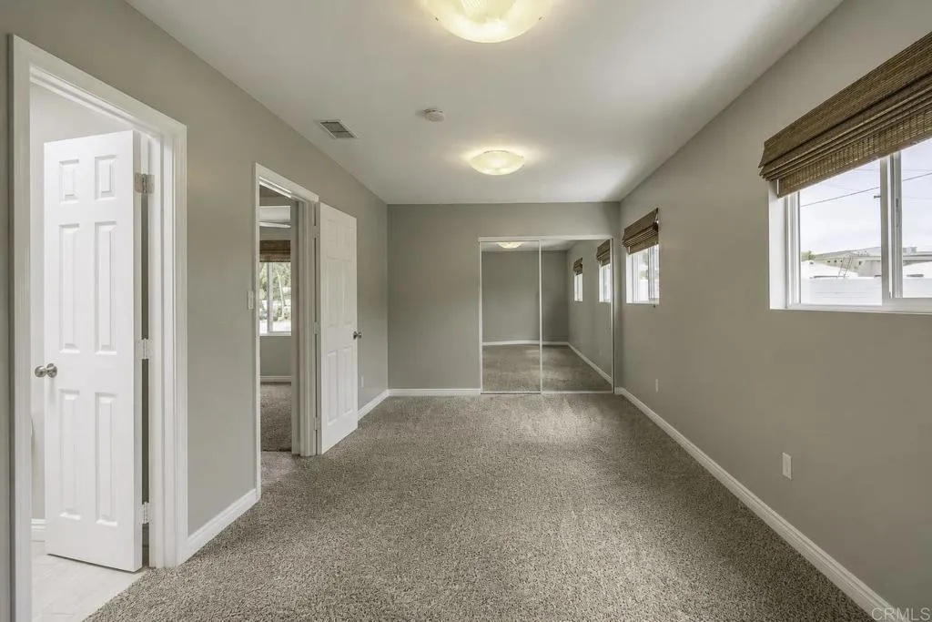 https://cdn.realtyfeed.com/cdn/127/306772098/4cc8db7b4b84e46643706ac973bb642c.webp
