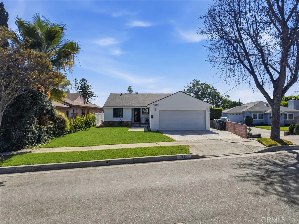 7875 Bellaire Ave, North Hollywood, CA 91605 - Photo 4 of 40, North Hollywood, CA