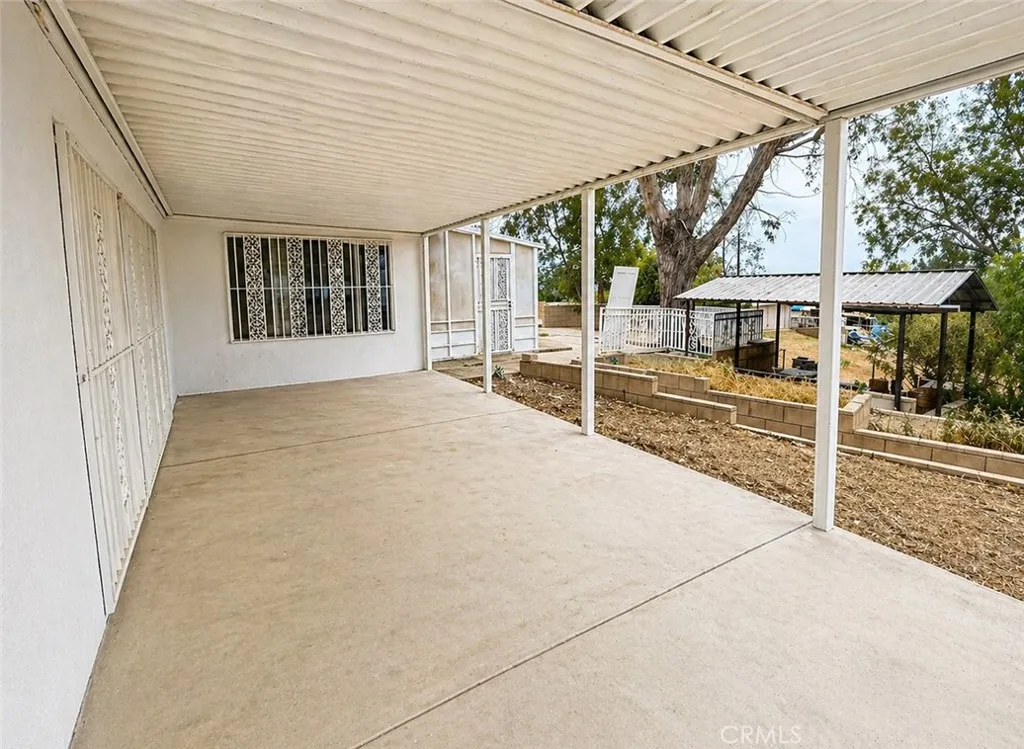 17301 Palm, Riverside, CA 92503 - Photo 3 of 50, Riverside, CA