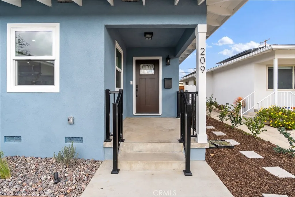 209 E Mayfair, Orange, CA 92867 - Photo 4 of 41, Orange, CA