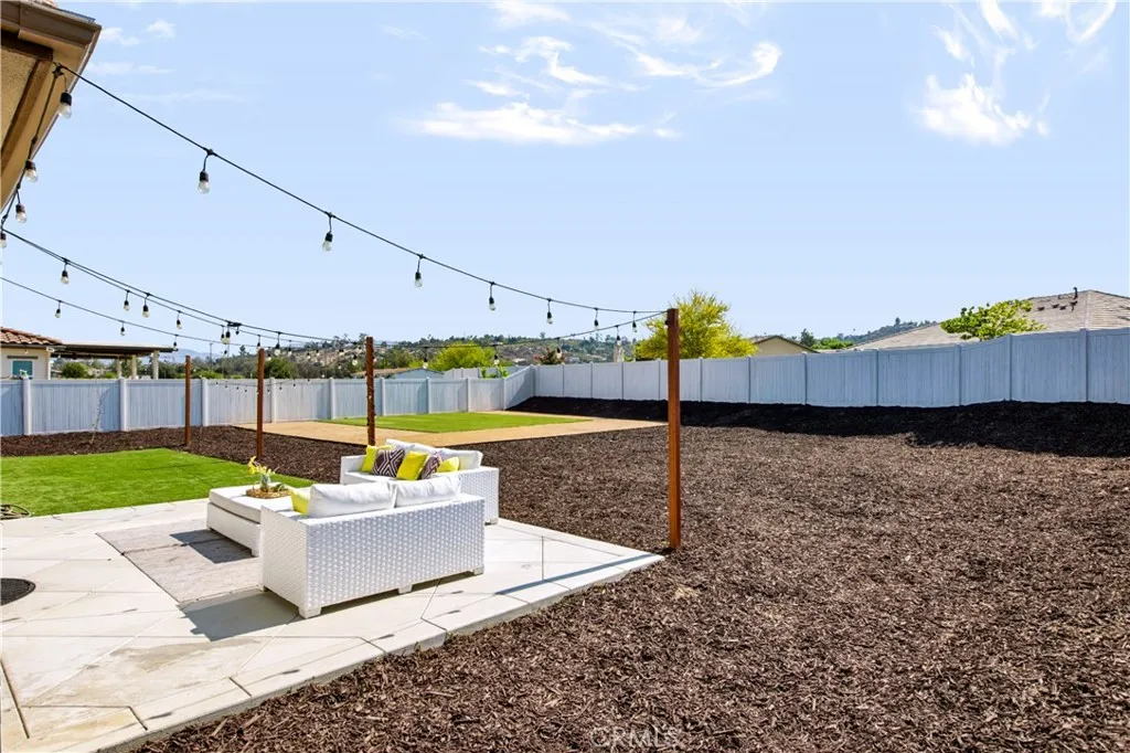 https://cdn.realtyfeed.com/cdn/127/306772146/1fed49d68381464e8d196c2582377608.webp