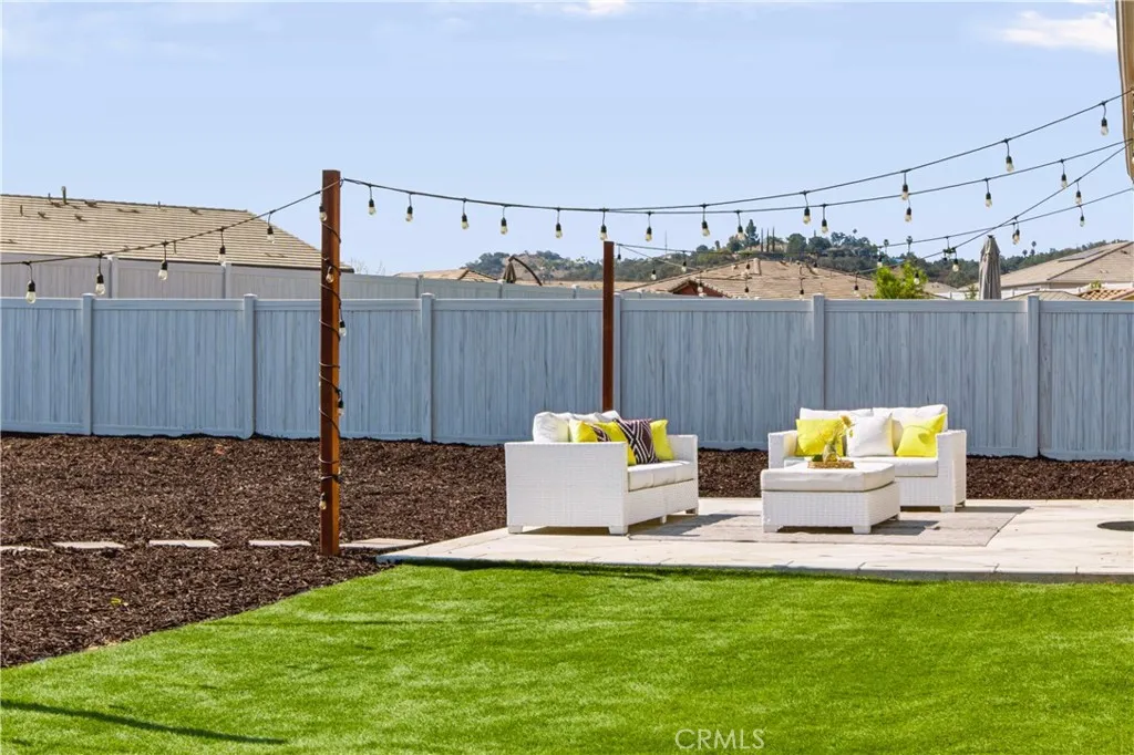https://cdn.realtyfeed.com/cdn/127/306772146/3fb06300084df6c5740e4952a61b8998.webp