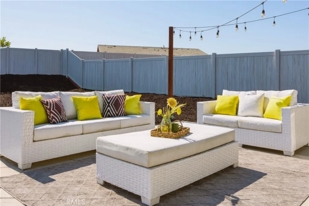 https://cdn.realtyfeed.com/cdn/127/306772146/47a6bfb6550d22859a7f999ebfb9898a.webp