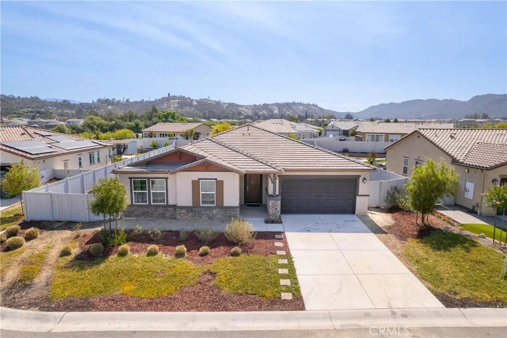 https://cdn.realtyfeed.com/cdn/127/306772146/b949a6b87d88c76608fcd7db060b368c.webp