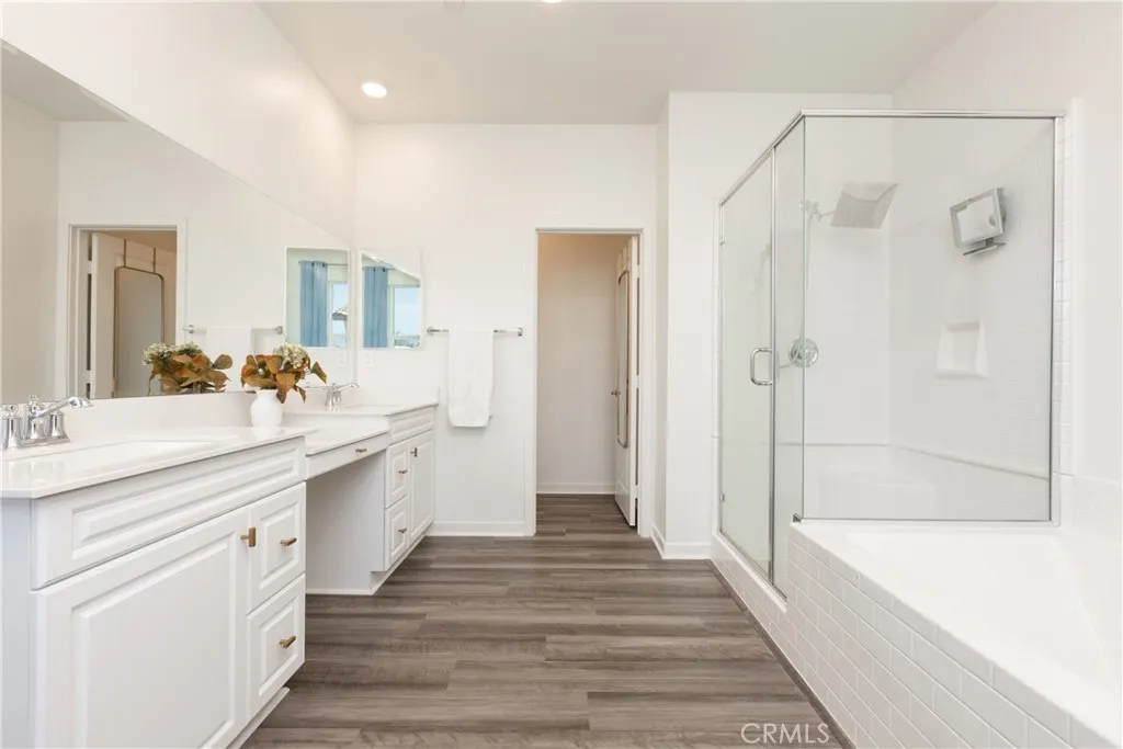 https://cdn.realtyfeed.com/cdn/127/306772146/fe01f6062c5ade8bc59aedec380934e1.webp