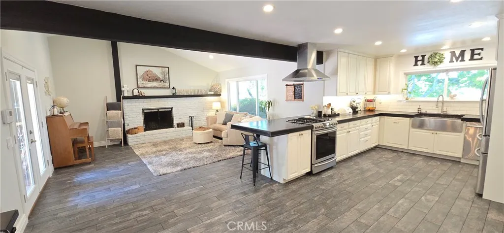 641 University Drive, Lompoc, CA 93436 - Photo 4 of 36, Lompoc, CA