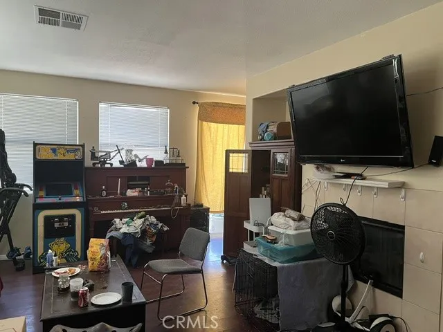 14400 Honeyhill, Victorville, CA 92394 - Photo 3 of 14, Victorville, CA