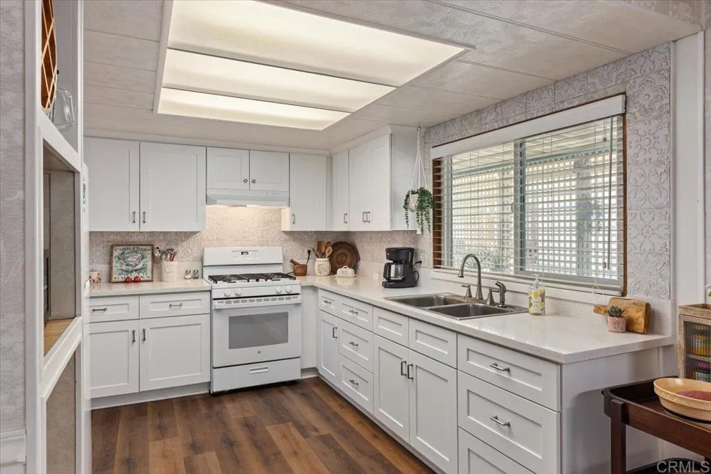 955 Howard Avenue Unit 41, Escondido, CA 92029 - Main photo, Escondido, CA