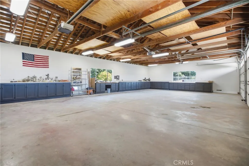 9250 Beazley, Corona, CA 92883 - Photo 4 of 38, Corona, CA