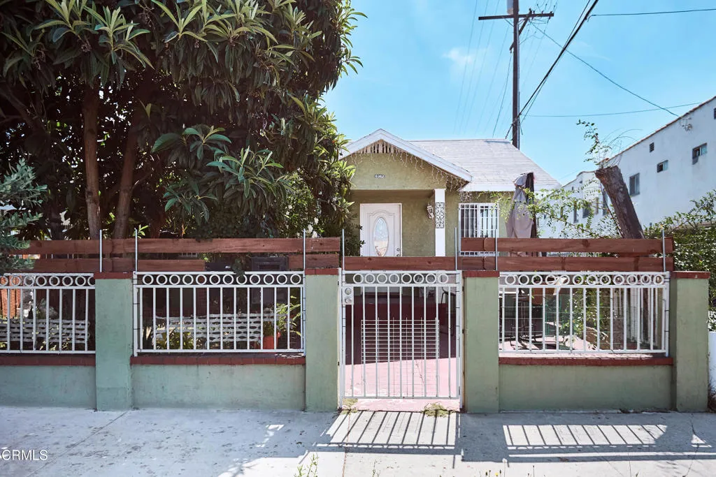 6362 Arbutus Avenue, Huntington Park, CA 90255 - Photo 2 of 50, Huntington Park, CA