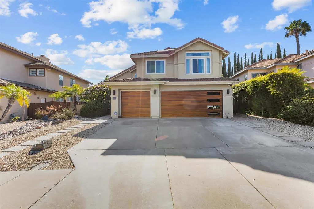 522 Bayona Loop, Chula Vista, CA 91910 - Main photo, Chula Vista, CA