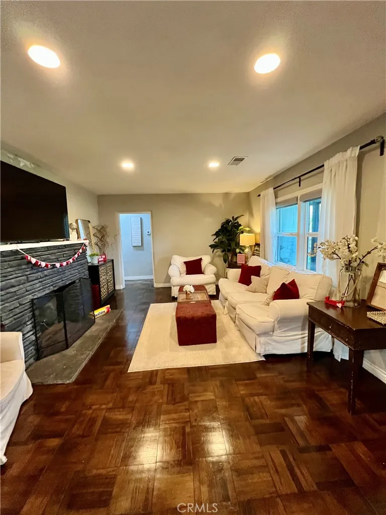 3517 N Mills Avenue, Claremont, CA 91711 - Photo 5 of 41, Claremont, CA