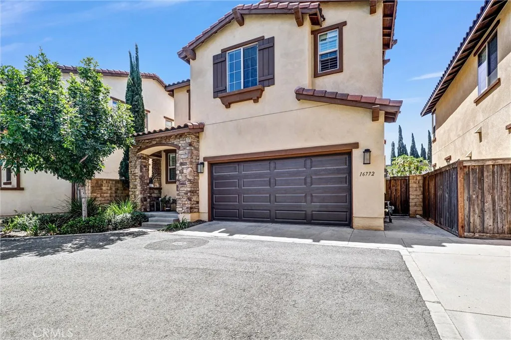 16772 Henry Way, Yorba Linda, CA 92886 - Photo 2 of 32, Yorba Linda, CA