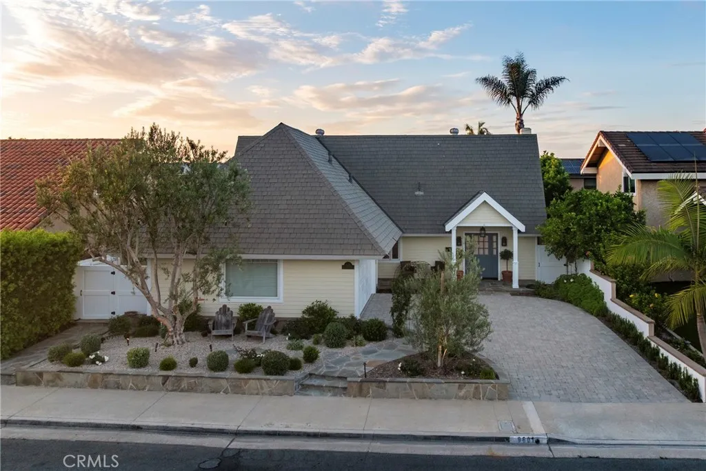 9601 Dumbreck Drive, Huntington Beach, CA 92646 - Photo 2 of 50, Huntington Beach, CA