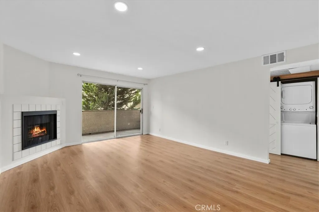 445 W 6th, Long Beach, CA 90802 - Photo 5 of 33, Long Beach, CA
