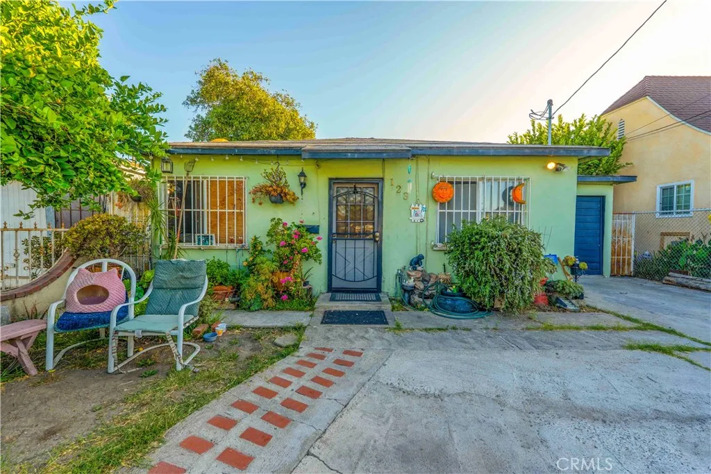 123 N Magnolia Court, Compton, CA 90220 - Photo 2 of 11, Compton, CA