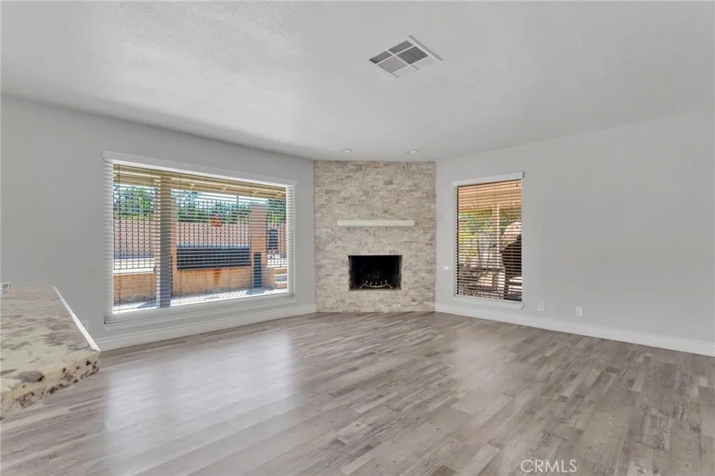 14643 Havasu Ln, Apple Valley, CA 92307 - Photo 4 of 31, Apple Valley, CA