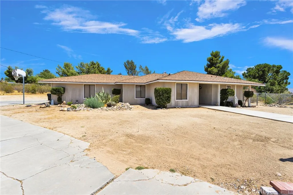 14643 Havasu Ln, Apple Valley, CA 92307 - Photo 2 of 31, Apple Valley, CA